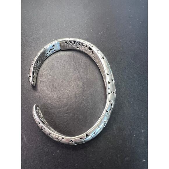 New Bali sterling silver cuff bracelet - Picture 2 of 12